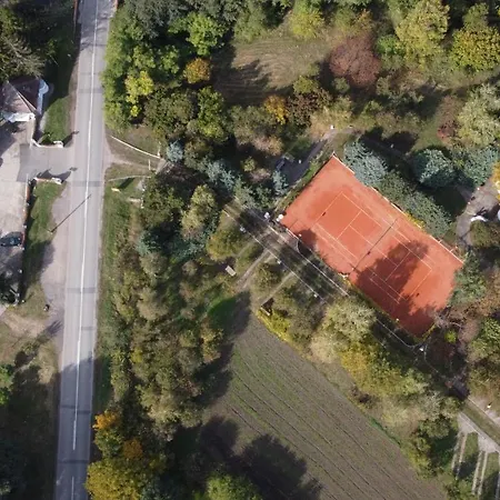 Pipacs Bed & Breakfast