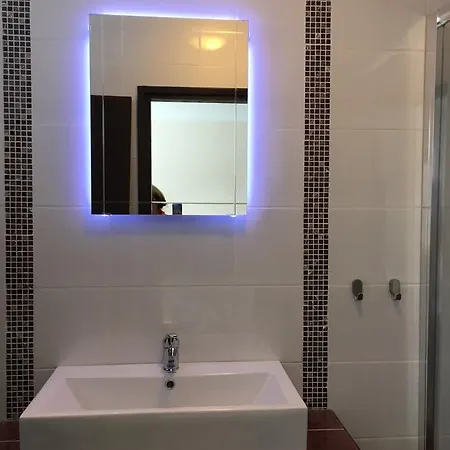 Bed & Breakfast Pipacs 3*