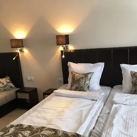 Bed & Breakfast Pipacs